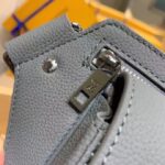 Louis Vuitton Unisex Takeoff Sling Khaki LV Aerogram Cowhide Leather - Bild 7