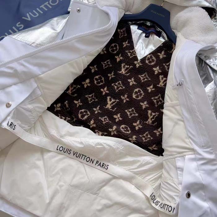 Louis Vuitton Women LV Electric Accent Ski Jacket Optical White Regular Fit (6)