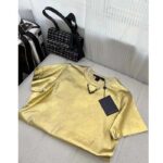 Louis Vuitton Women LV Metallic Wash T-Shirt Cotton Gold Regular Fit - immagine 6