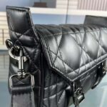 Dior Unisex CD Small Diorcamp Bag Black Macrocannage Calfskin - Bild 8