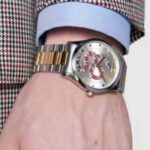 Gucci Unisex GG G-Timeless Watch 38mm Colored Snake Steel Yellow Gold PVD Bracelet - Image 7