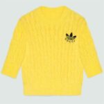 Gucci Dam GG Adidas x Gucci Kabelstickad Topp Gul Polyamid Trefoil Rund Hals Kortärmad