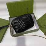 Gucci Women GG Double G Multi-Use Mini Bag Black Pink White Chevron Matelassé Leather - immagine 4
