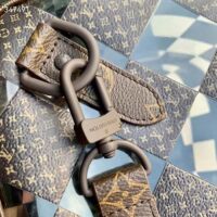Louis Vuitton LV Unisex Keepall Bandoulière 50 Travel Bag Monogram Chess Coated Canvas PVC (7)