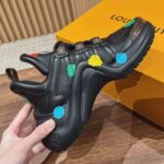 Louis Vuitton Unisex LV x YK Archlight Sneaker Black Calf Leather Oversized Rubber Outsole - immagine 6