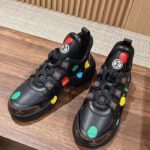 Louis Vuitton Unisex LV x YK Archlight Sneaker Black Calf Leather Oversized Rubber Outsole - immagine 3