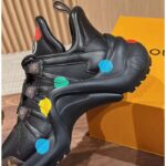 Louis Vuitton Unisex LV x YK Archlight Sneaker Black Calf Leather Oversized Rubber Outsole - immagine 10