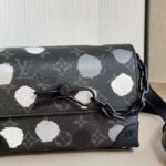 Louis Vuitton Unisex LVxYK Steamer Wearable Wallet Black Silver Monogram Eclipse Coated Canvas - Image 6