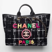 Chanel Women CC Large Shopping Bag Wool Tweed Gold-Tone Metal Black White