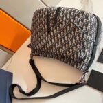 Dior Unisex CD Saddle Soft Bag Beige Black Dior Oblique Jacquard – Bild 5