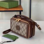Gucci Unisex GG Mini Bag Interlocking G Beige Ebony GG Supreme Fabric - Image 4