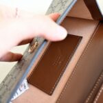 Gucci Women GG Horsebit 1955 Mini Bag Brown Beige Ebony GG Supreme Canvas - Imagen 10