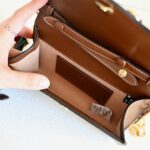 Gucci Women GG Horsebit 1955 Mini Bag Brown Beige Ebony GG Supreme Canvas - Imagen 8