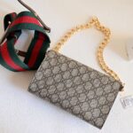 Gucci Women GG Horsebit 1955 Mini Bag Brown Beige Ebony GG Supreme Canvas - Imagen 4
