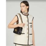 Gucci Women GG Marmont Matelassé Mini Tote Bag Black Chevron Leather Double G – Image 12