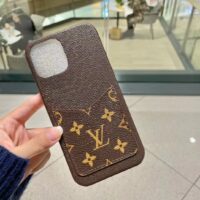 Louis Vuitton LV Unisex IPhone 14 Pro Max Pallas Bumper Monogram Canvas Black Calf (1)