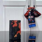 Louis Vuitton LV Unisex Pocket Organizer Red Sunset Monogram Eclipse Coated Canvas - immagine 4