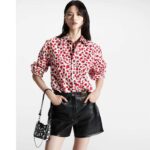 Louis Vuitton LV Women Easy Pouch On Strap Black White Embossed Grained Monogram Cowhide - Bild 11