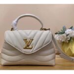 Louis Vuitton LV Women Hold Me Top-Handle Bag Beige Smooth Cowhide Leather - Imagen 2