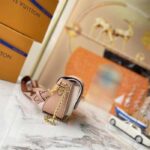 Louis Vuitton LV Women Lockme Tender Pochette Trianon Pink Quartz White Grained Calf - Image 7