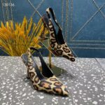 Louis Vuitton LV Women Sparkle Slingback Camel Brown Printed Satin Leather 9.5 Cm Heel - Bild 4