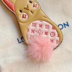 Louis Vuitton Unisex LV Bunny Key Holder Brown Pink Leather Canvas Mink - immagine 5
