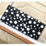 Louis Vuitton Unisex LVxYK OnTheGo MM Black White Embossed Grained Monogram Empreinte Cowhide - Imagen 6