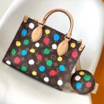 Louis Vuitton Unisex LVxYK OnTheGo PM Monogram Coated Canvas 3D Painted Dots Print - immagine 3