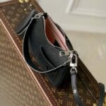 Louis Vuitton Women LV Marellini Handbag Black Epi Grained Cowhide Leather - Imagen 7