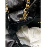 Chanel Women CC 22 Mini Handbag Shiny Crumpled Calfskin Gold-Tone Metal Black - immagine 7