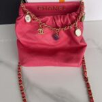 Chanel Women CC Small Bucket Bag Lambskin Resin Gold-Tone Metal Pink - immagine 3