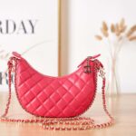 Chanel Women CC Small Hobo Bag Lambskin Shiny Light Gold Metal Pink - Bild 2