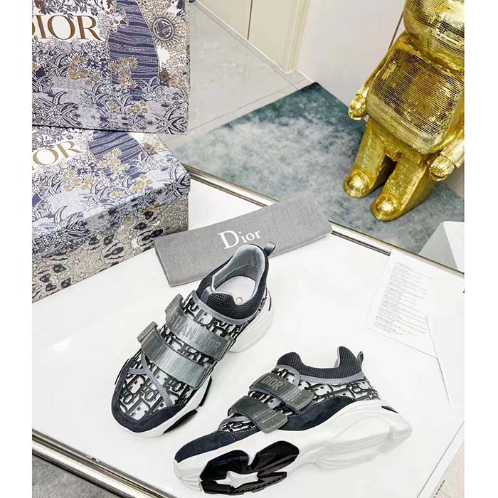 Dior Unisex Shoes CD D-Wander Sneaker Deep Blue Dior Oblique Technical Fabric (5)