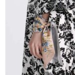 Dior Women CD Granville Mitzah Scarf Rose Des Vents Blue Silk Twill - Bild 9