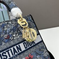 Dior Women CD Medium Lady D-Lite Bag Denim Multicolor Dior Jardin Magique Embroidery (1)