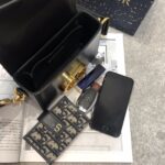 Dior Women CD Micro 30 Montaigne Bag Black Box Calfskin Flap Closure – Bild 10