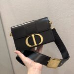 Dior Women CD Micro 30 Montaigne Bag Black Box Calfskin Flap Closure – Bild 3