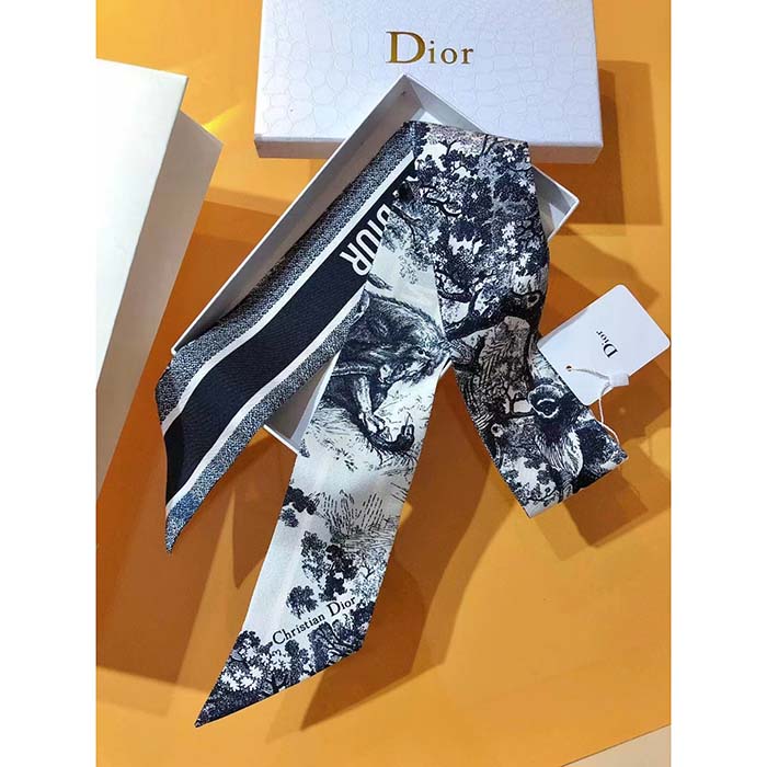 Dior Women CD Toile De Jouy Sauvage Mitzah Scarf Ivory Navy Blue Silk Twill (3)