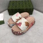 Gucci Unisex GG Flora Slide Sandal Multicolored Supreme Print Canvas Low Heel - immagine 5