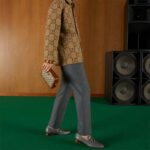 Gucci Unisex GG Python Shoulder Bag Double G Beige Ebony GG Supreme Canvas - Imagen 11