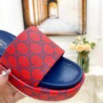 Gucci Unisex Jumbo GG Platform Slide Sandal Fuchsia Blue Supreme Low 3 Cm Heel - Bild 8