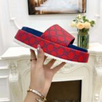 Gucci Unisex Jumbo GG Platform Slide Sandal Fuchsia Blue Supreme Low 3 Cm Heel - Bild 7