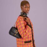 Gucci Women GG Blondie Top-Handle Bag Black Leather Round Interlocking G – Bild 12