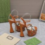 Gucci Women GG Interlocking G Studs Sandal Python Print Leather Camel Suede 15 Cm Heel - Imagen 5