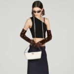 Gucci Women GG Marmont Shoulder Bag White Matelassé Chevron Leather Double G – Image 11