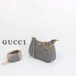 Gucci Women GG Matelassé Handbag Grey GG Matelassé Leather Double G - Imagen 4