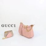 Gucci Women GG Matelassé Handbag Pink GG Matelassé Leather Double G - Image 4