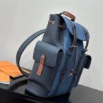 Louis Vuitton LV Unisex Christopher MM Backpack Denim Blue Navy Taurillon Leather - immagine 3