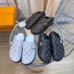 Louis Vuitton LV Unisex Cosy Flat Comfort Clog Cacao Brown Patent Monogram Canvas - Image 10