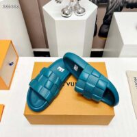 Louis Vuitton LV Unisex Waterfront Mule Lagoon Blue Maxi Damier Rubber Waterproof Rubber (13)